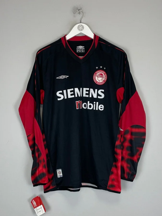 2004/05 Home
